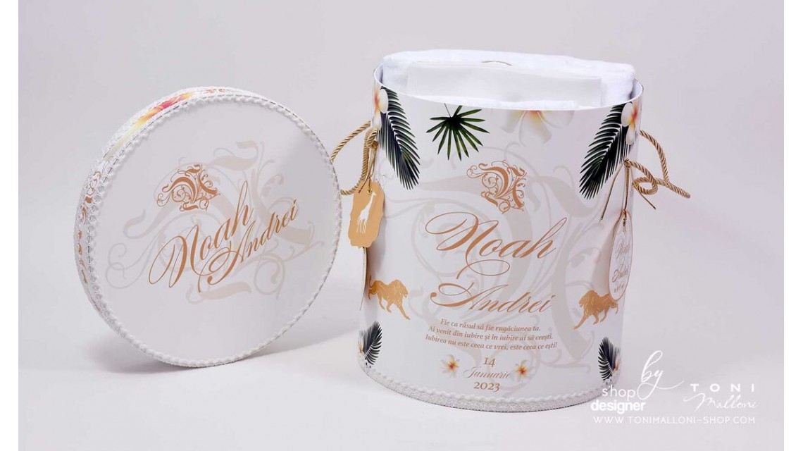 Trusou de botez cu broderie personalizata pentru baieti, Gold Jungle 19